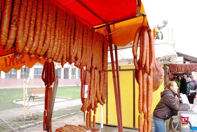 Turiai kolbaszfesztiivál archív képek